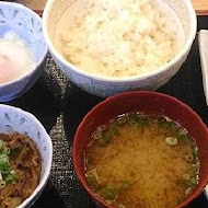 すき家SUKIYA日本平價牛丼