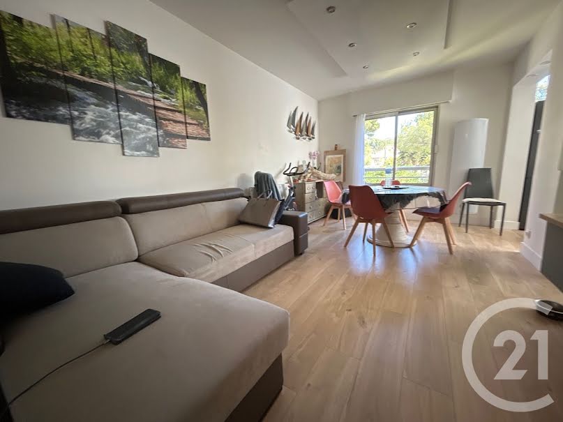 Vente appartement 3 pièces 57.77 m² à Saint-Mandrier-sur-Mer (83430), 255 000 €