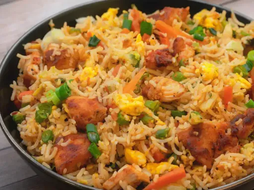 Chicken Schezwan Fried Rice