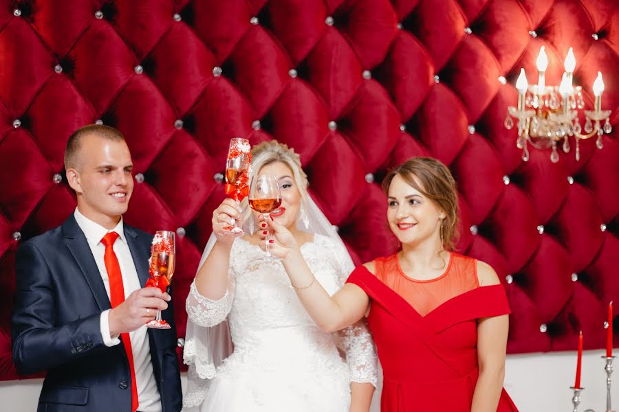 Wedding photographer Olga Davydova (olik25). Photo of 2 November 2018