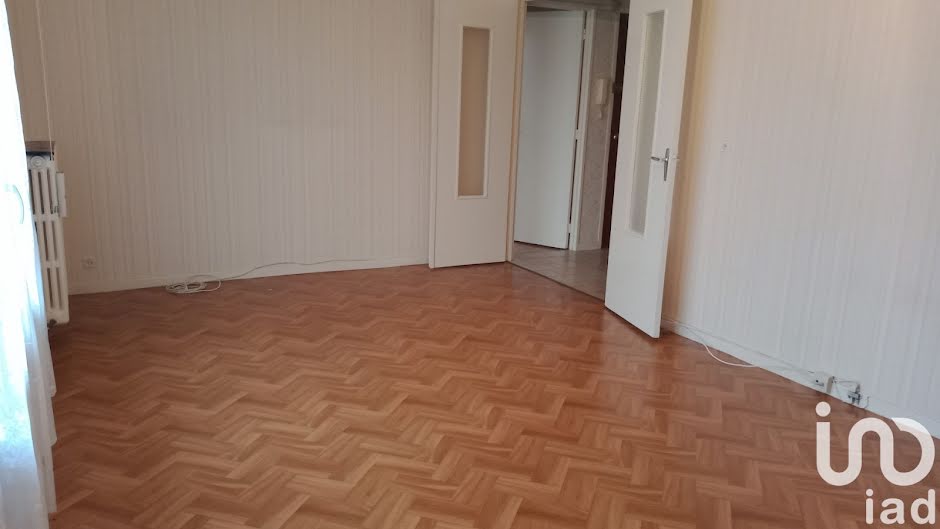 Vente appartement 5 pièces 93 m² à Chateauroux (36000), 85 000 €