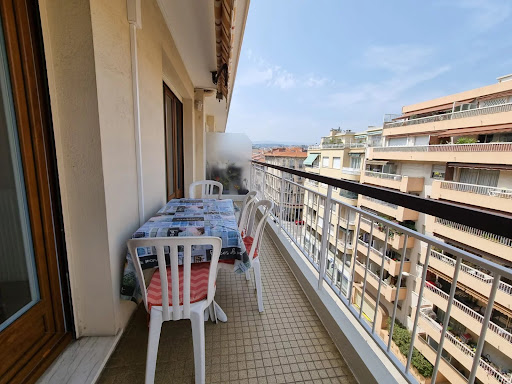 Apartment with terrace 3