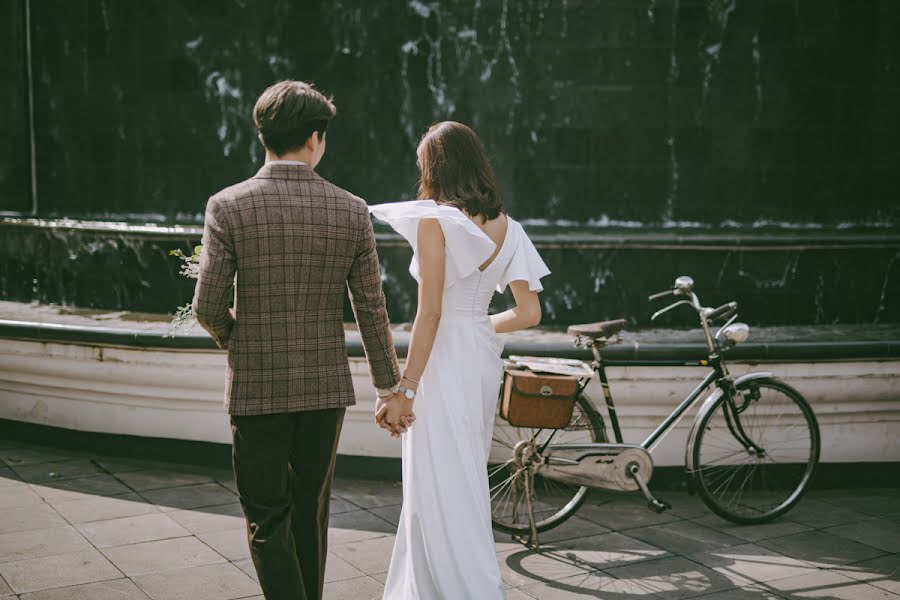 Fotógrafo de casamento Dinh Tran (pixelstudio). Foto de 13 de maio 2019