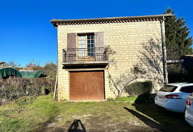 House with terrace 2