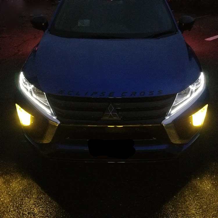 エクリプスクロスの今日のおやつ・#洗車・日が暮れるのが早い・私、失敗しないので！・マキタ洗浄機に関するカスタム事例の投稿画像6枚目