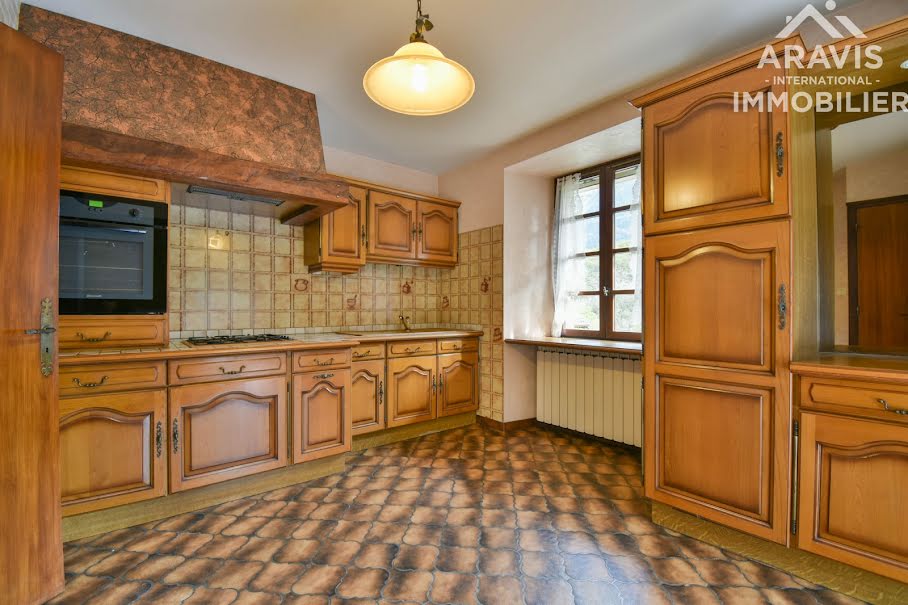 Vente maison 7 pièces 175 m² à Faverges-Seythenex (74210), 312 500 €