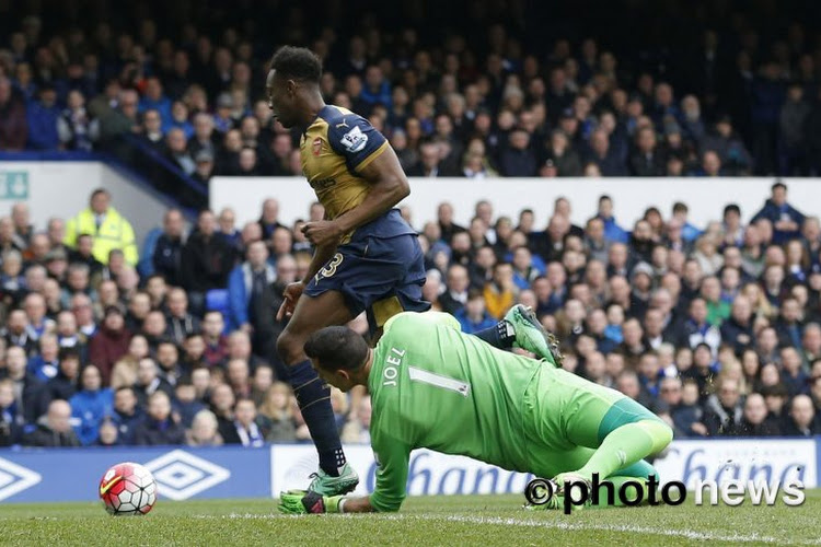 Arsenal laat geen steekjes vallen en zet Everton opzij