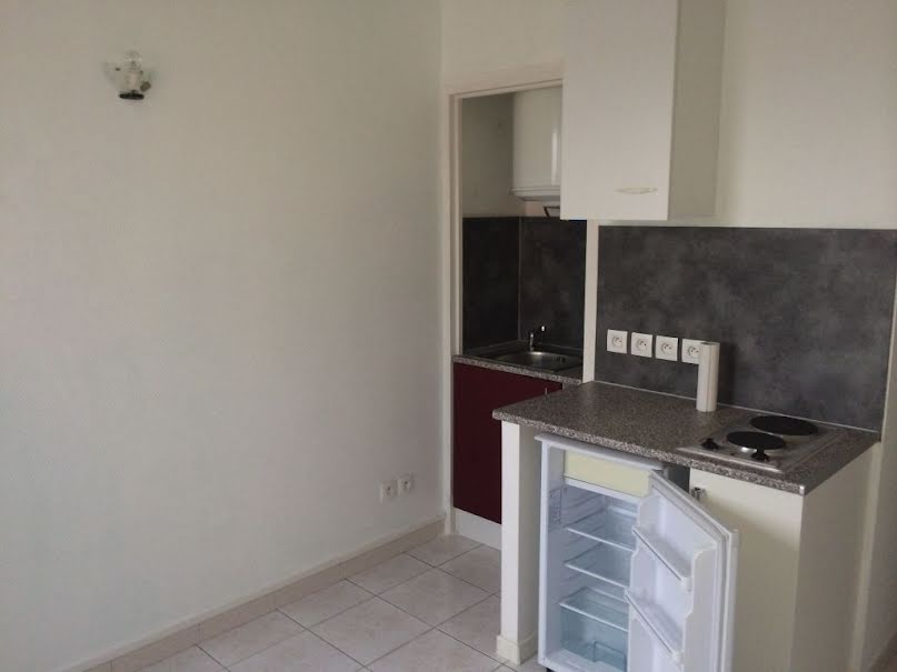 Location appartement 1 pièce 14 m²