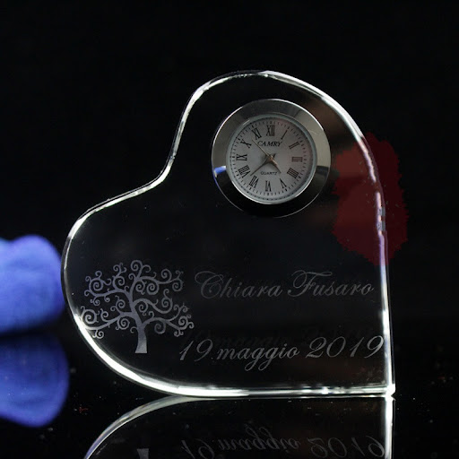 Title 4, New Crystal Heart-shaped Clock