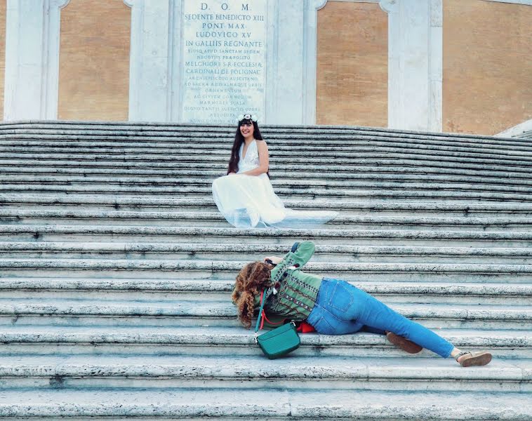 Fotógrafo de casamento Mina Shojaee (minashfoto). Foto de 22 de outubro 2019