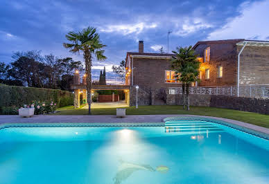 Property with pool 12