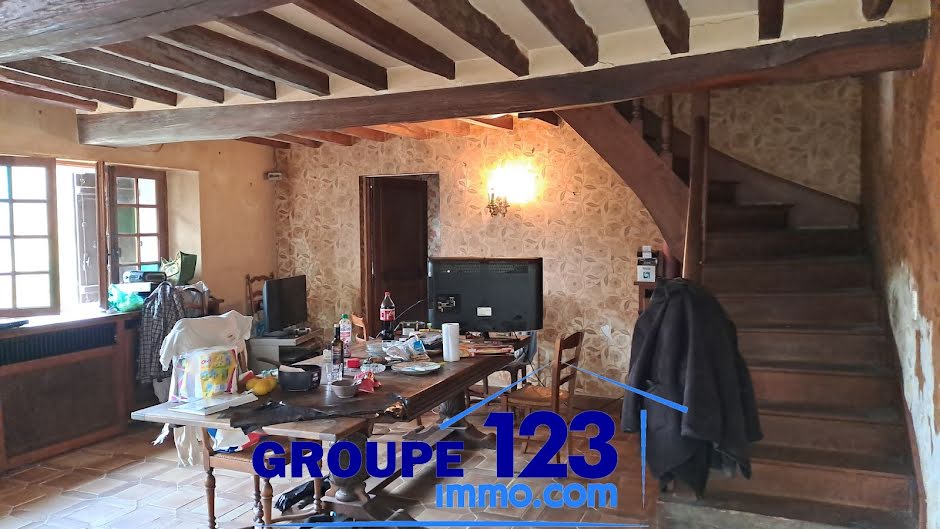 Vente maison 4 pièces 102 m² à Saint-Aubin-Château-Neuf (89110), 87 900 €