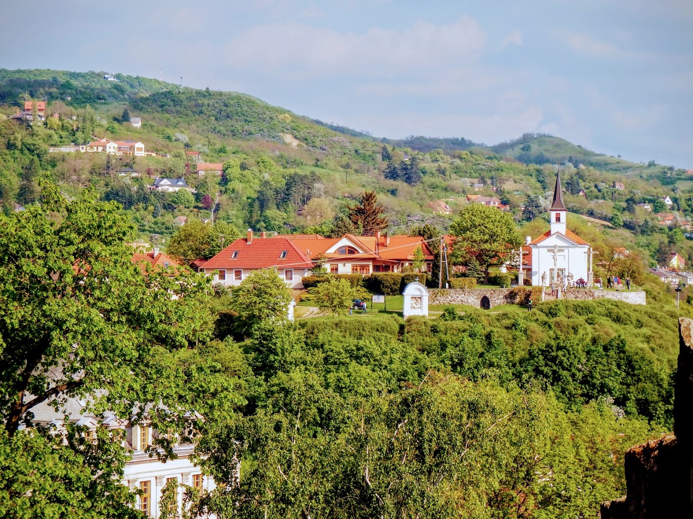 Esztergom - Szent Tamás-hegyi Fájdalmas Szűz kálváriakápolna és hét stációs kálvária