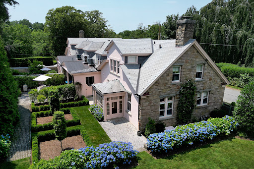 House with garden and terrace 1