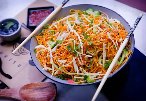 Veg Chilli Garlic Noodles