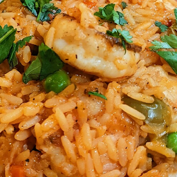 Arroz con Camarones Fiesta Tray