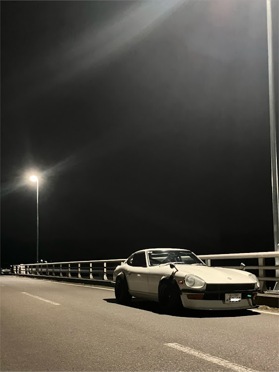 スカイラインの秋の気配・プライベートガレージ・s30z・ケンメリに関するカスタム事例の投稿画像2枚目