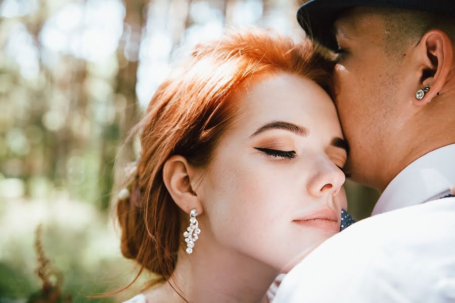 Wedding photographer Alena Khudyakova (a1enka). Photo of 7 August 2017