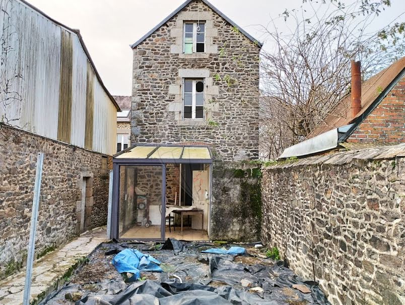 Vente maison 3 pièces 45 m² à Fougeres (35300), 65 000 €