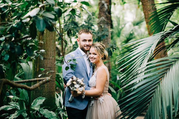 Fotógrafo de casamento Elena Trusova (raspberry). Foto de 3 de março 2019