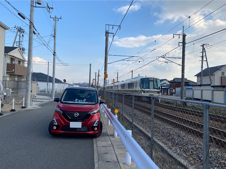 デイズハイウェイスターの乃木車・電車とコラボ・友達の誕生日・写真スポット 教えて・デイズ乗りと繋がりたいに関するカスタム事例の投稿画像1枚目
