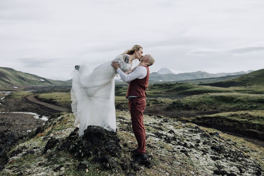 Fotógrafo de casamento Stanislav Maun (huarang). Foto de 5 de janeiro