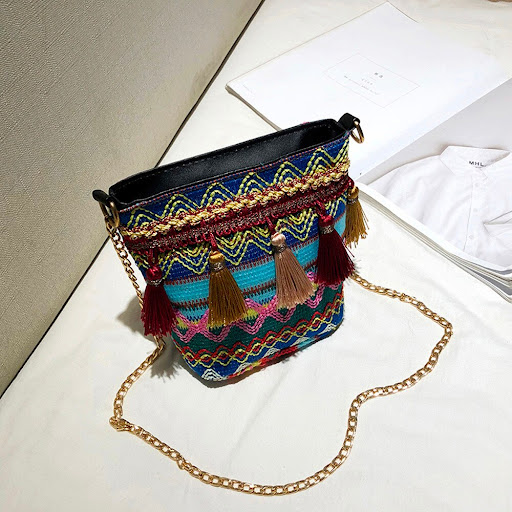 Title 18, Tassel ethnic style linen bag. Spacious, lightw...