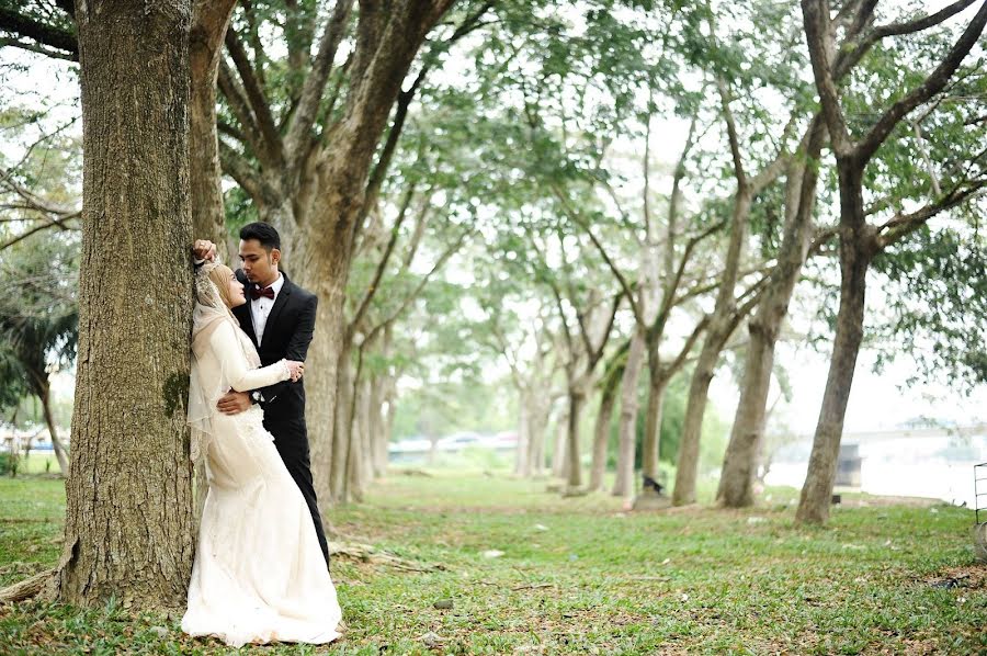 Jurufoto perkahwinan Fadhli Ghazali (fadhli). Foto pada 30 September 2020