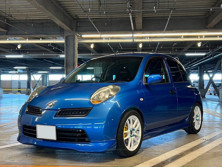 マーチの車高調・テストドライブ・フルバンプ時、リアタイヤ爪に擦ってる😱・車高たかっw・熱中症に気をつけて!!に関するカスタム事例の投稿画像1枚目