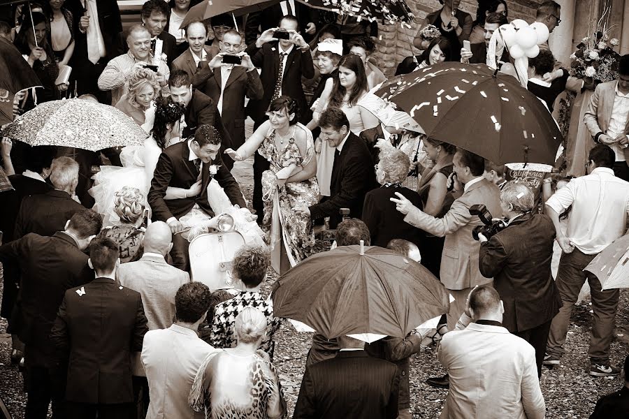 Fotografo di matrimoni Maurizio Sfredda (maurifotostudio). Foto del 26 ottobre 2019