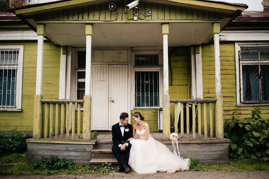 Fotógrafo de casamento Kristina Tanasis (poompon). Foto de 3 de março 2016