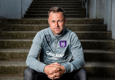 Grosse surprise : une figure bien connue des supporters... d'Anderlecht remplace Nicky Hayen au Club NXT !