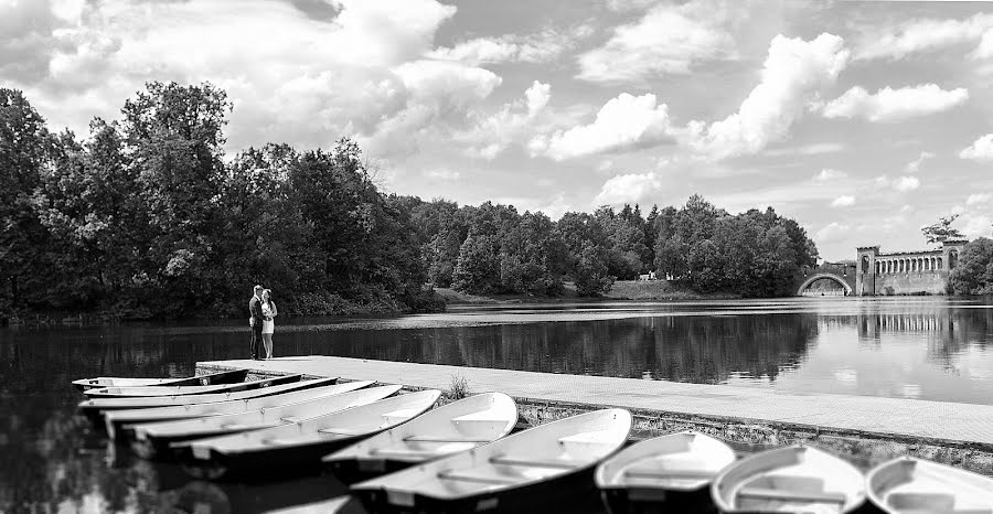 Fotograful de nuntă Aleksandr Chernin (cherneen). Fotografia din 9 septembrie 2013