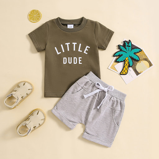 Title 37, Letter Print Short-sleeve Top and Solid Color S...