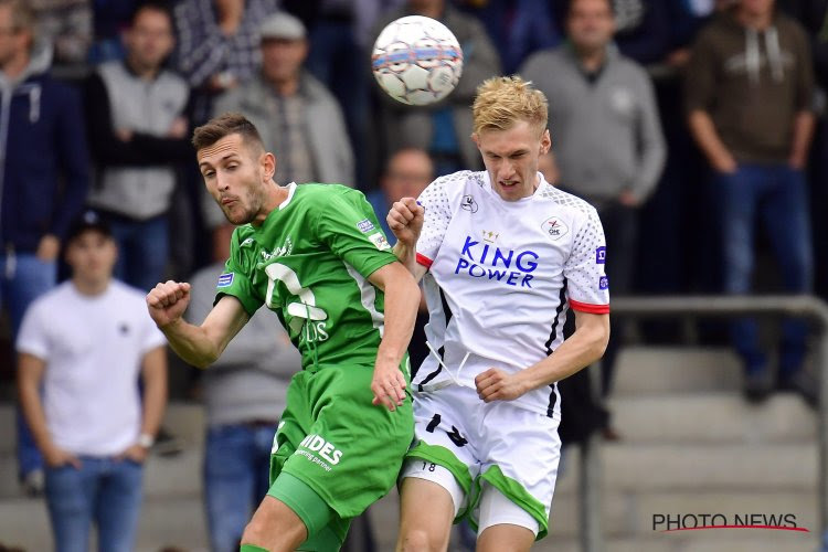 OHL-middenvelder weet dat het beter moet: "Een groep van 30 spelers die bijna allemaal in de basis kunnen staan"