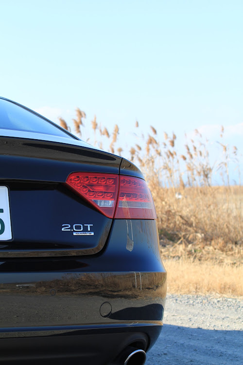 S3 セダンのドライブ・アウディA5スポーツバック・過去車紹介に関するカスタム事例の投稿画像2枚目
