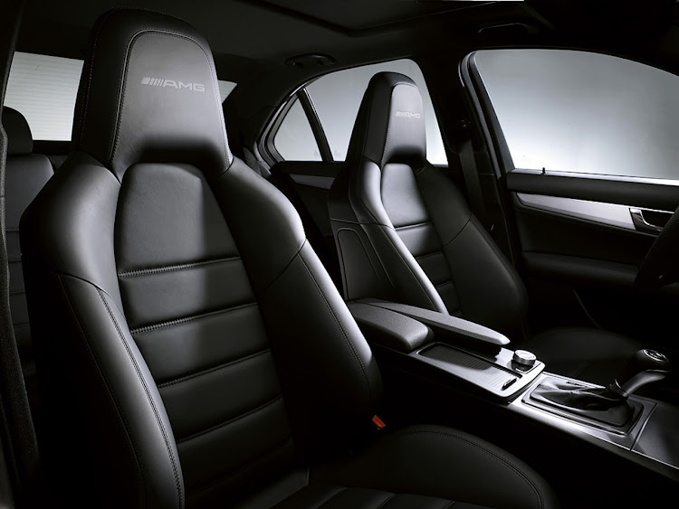 A comfortable, luxurious cabin – it is still a Benz after all.