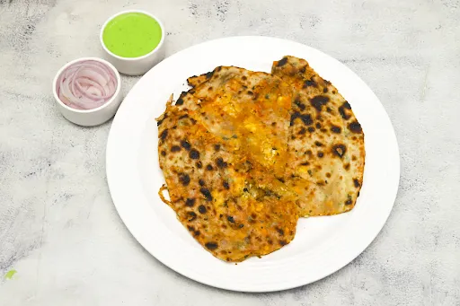 Cheese Naan With Gravy