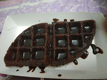 Waffle Talesz photo 