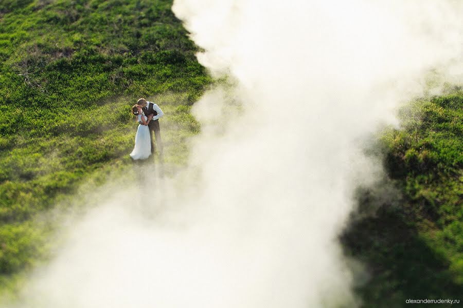 Wedding photographer Aleksandr Rudenkiy (rudenky). Photo of 26 April 2014