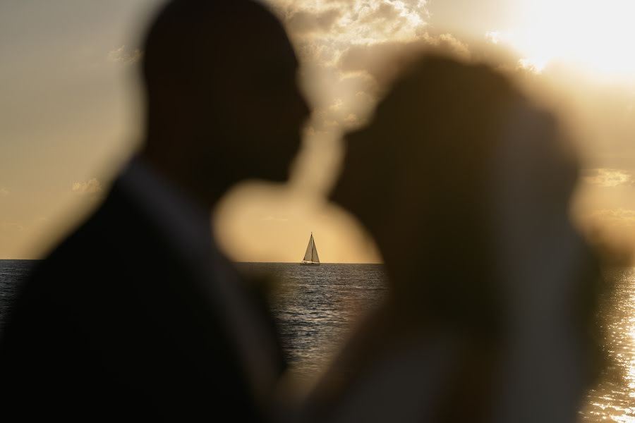 Fotografo di matrimoni Giuseppe Petix (petix). Foto del 12 settembre 2022