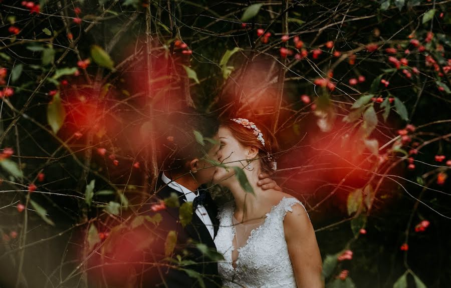 Fotografo di matrimoni Asia Lutyńska (lutynska). Foto del 25 febbraio 2020