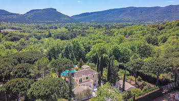 villa à Bagnols-en-Forêt (83)