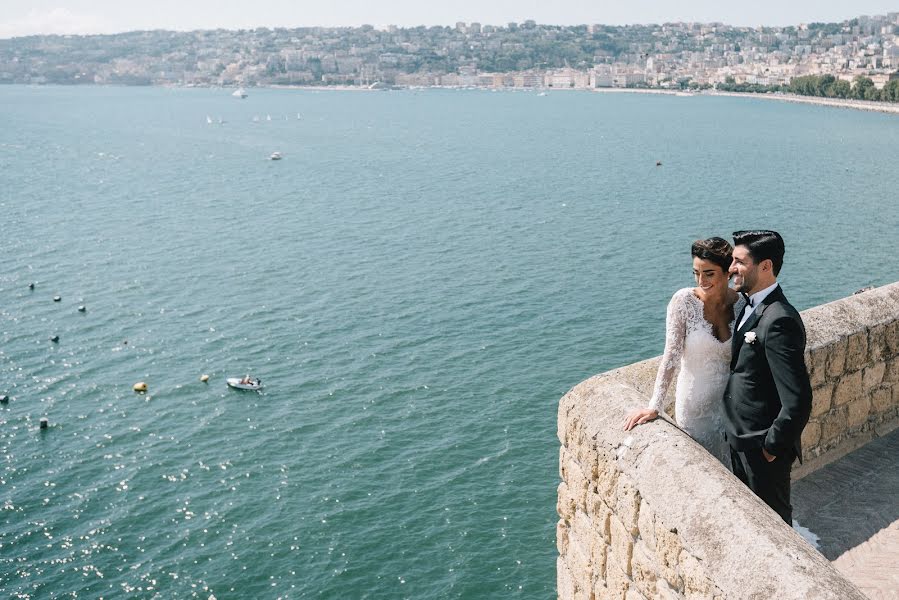 Fotografo di matrimoni Luca Salvemini (salvemini). Foto del 15 aprile 2019