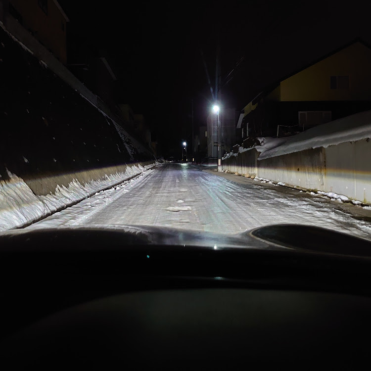 フーガの今年もよろしくお願いします・日産・青森・雪とコラボ・フォロー、いいね、コメントよろしくお願いします！に関するカスタム事例の投稿画像3枚目