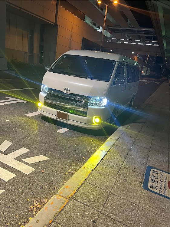 ハイエースバンのハイエースワイド・ファミリーカー・ドライブ・3インチダウン・9J＋25に関するカスタム事例の投稿画像2枚目