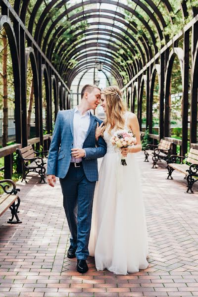 Fotógrafo de casamento Yuliya Balanenko (depechemind). Foto de 2 de setembro 2017