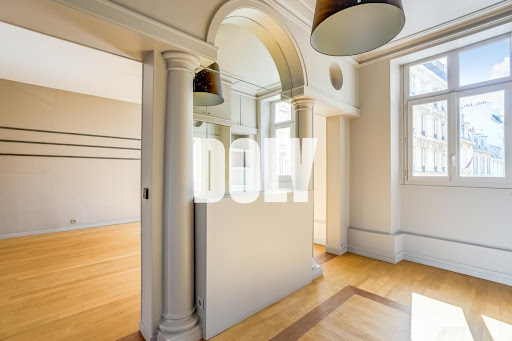 Apartment 4