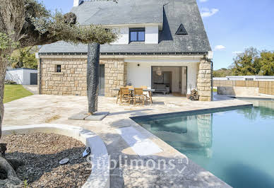 House with pool and terrace 7