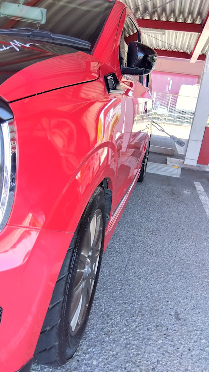 アルトワークスのアルトワークスha36s・手洗い洗車・水垢取り・ガンプラ仲間とつながりたい・いつもイイネ&コメントありがとうございます🙇‍♂️に関するカスタム事例の投稿画像5枚目
